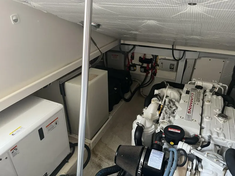 Slide: The Image of 2013 Back Cove 34 - 4408546