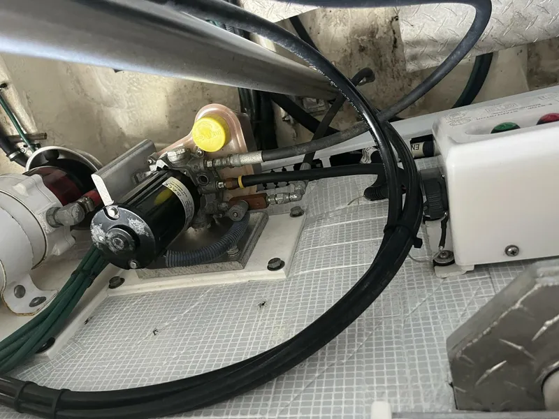 Slide: The Image of 2013 Back Cove 34 - 4408550