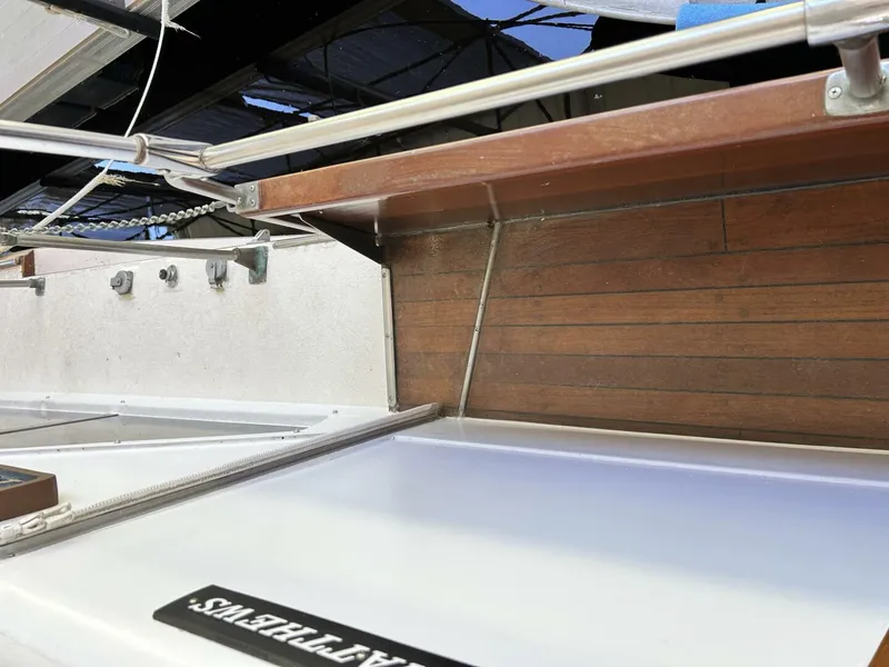 Slide: The Image of Matthews 42 Double Cabin 1962 - 4384164