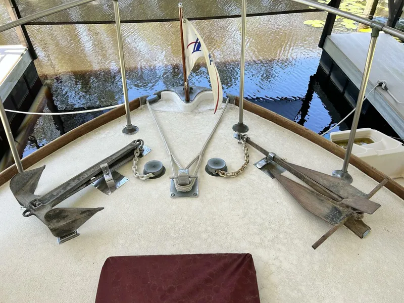 Slide: The Image of Matthews 42 Double Cabin 1962 - 4384168