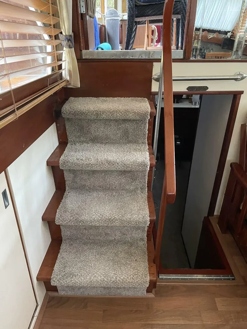 Slide: The Image of Matthews 42 Double Cabin 1962 - 4384174