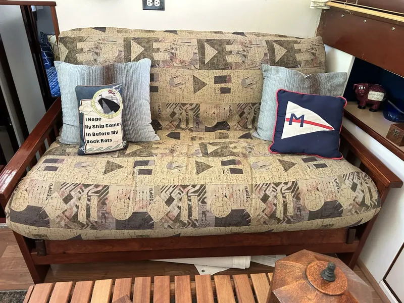 Slide: The Image of Matthews 42 Double Cabin 1962 - 4384185