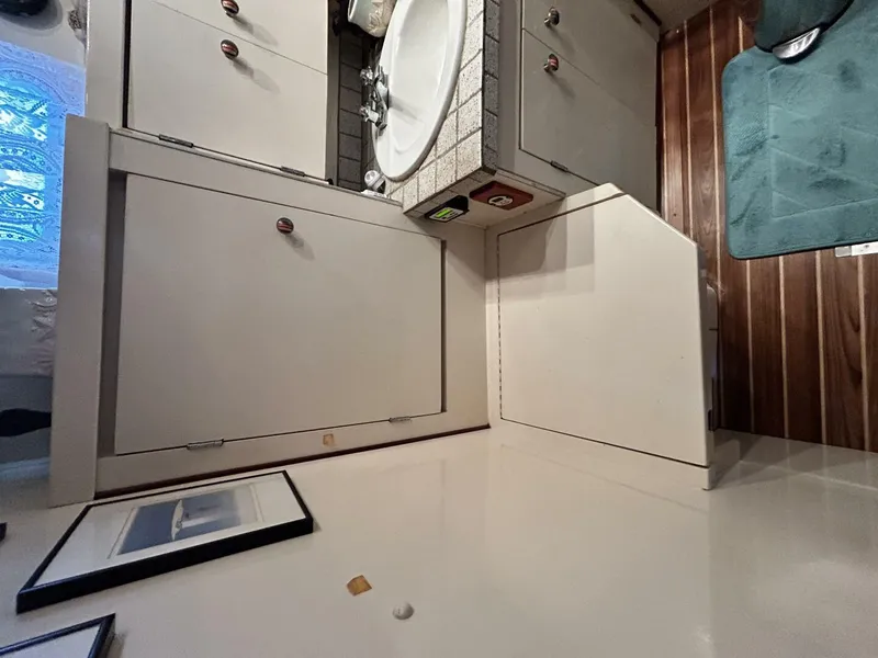 Slide: The Image of Matthews 42 Double Cabin 1962 - 4384214