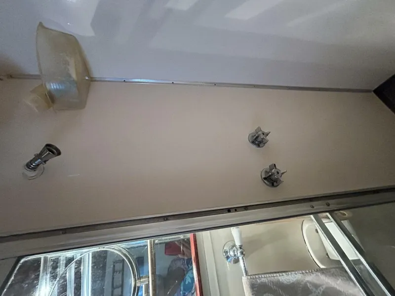 Slide: The Image of Matthews 42 Double Cabin 1962 - 4384217