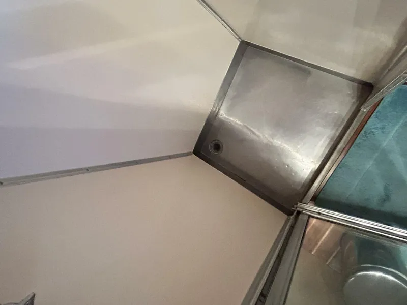 Slide: The Image of Matthews 42 Double Cabin 1962 - 4384218