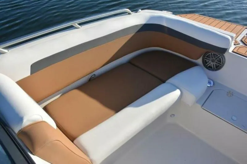 Slide: The Image of Starcraft SVX 210 OB DC 2025 - 4384119