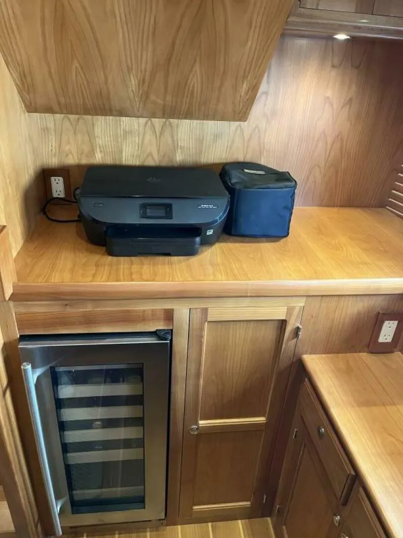 Slide: The Image of Kadey-Krogen 52 2019 - 4384277