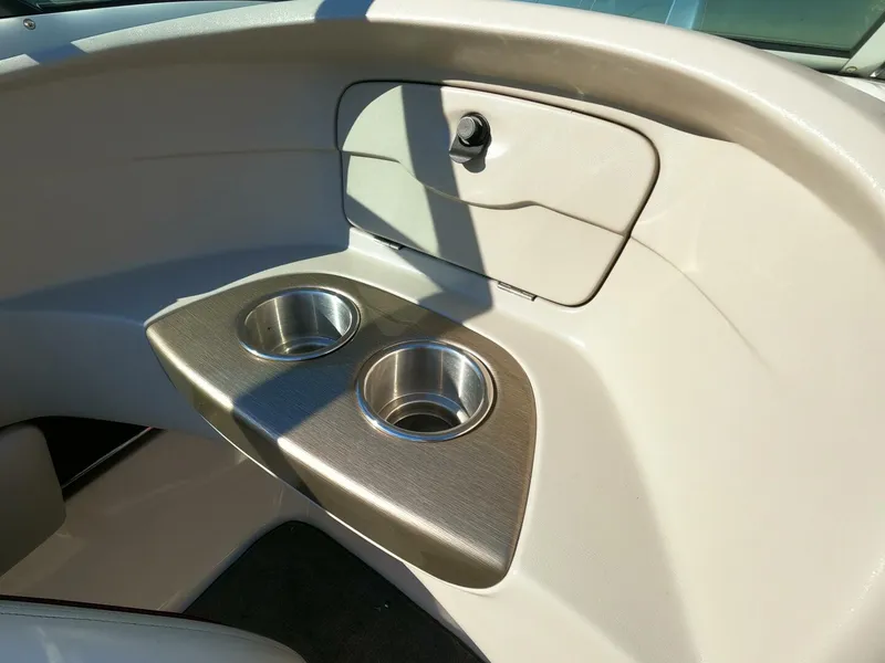 Slide: The Image of Bryant 210 Bowrider 2008 - 4387726