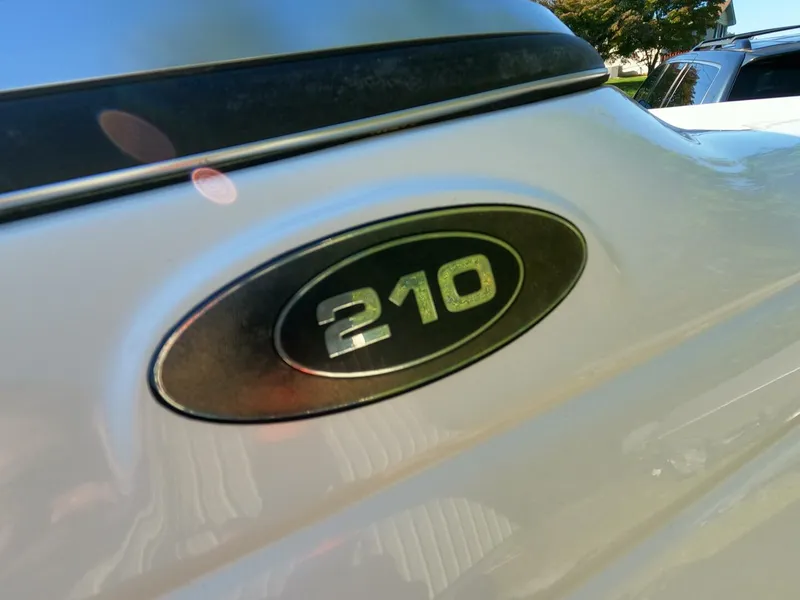 Slide: The Image of Bryant 210 Bowrider 2008 - 4387779