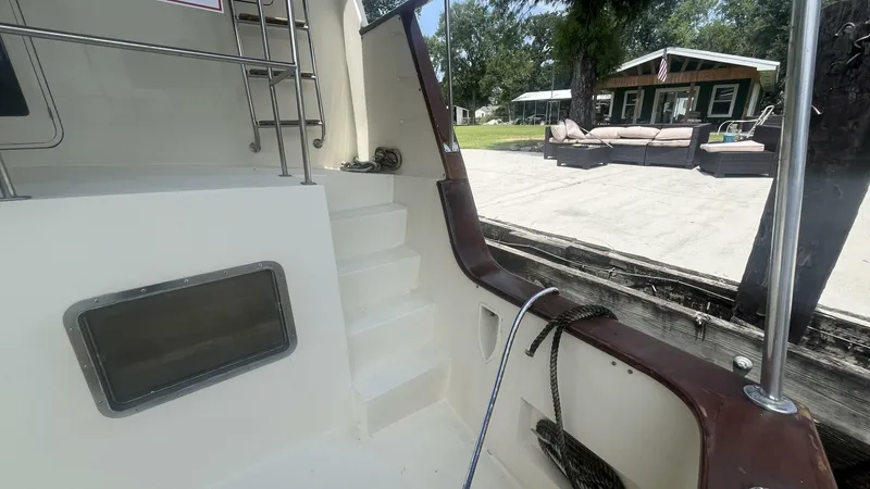 Slide: The Image of Marine Trader Med Yacht 62 Yachtfish 1986 - 5522384