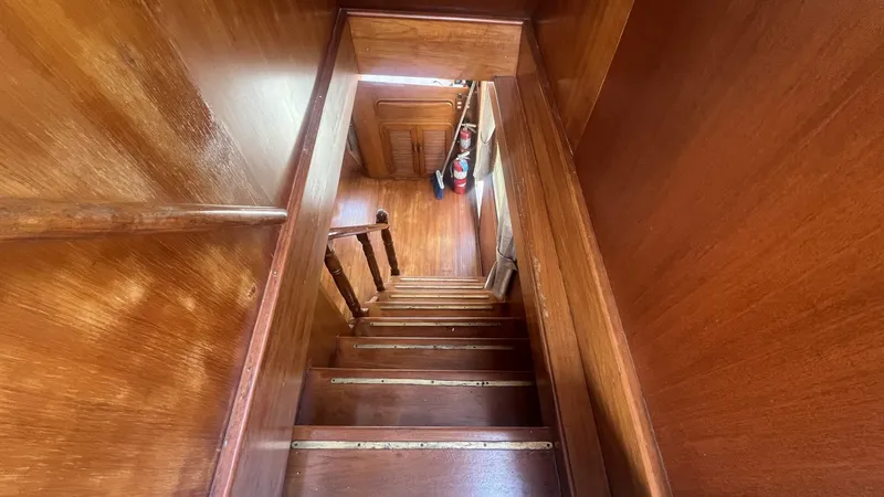 Slide: The Image of Marine Trader Med Yacht 62 Yachtfish 1986 - 5522469