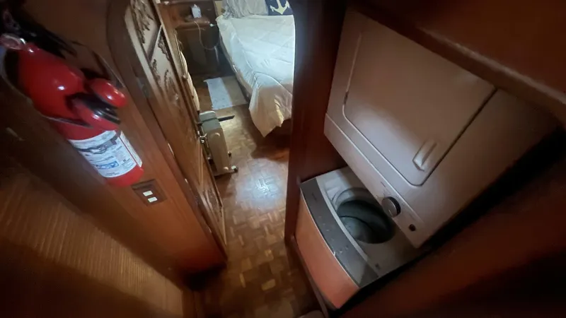 Slide: The Image of Marine Trader Med Yacht 62 Yachtfish 1986 - 5522472