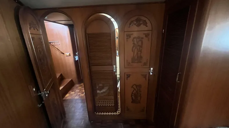 Slide: The Image of Marine Trader Med Yacht 62 Yachtfish 1986 - 5522485