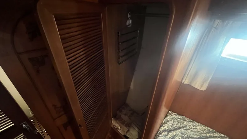 Slide: The Image of Marine Trader Med Yacht 62 Yachtfish 1986 - 5522486