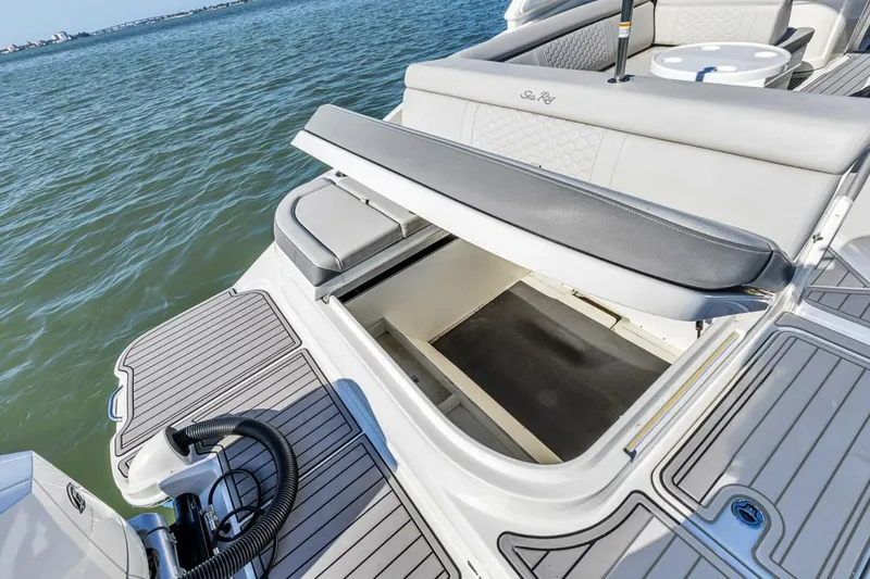 Slide: The Image of Sea Ray 270 SDX-OB 2022 - 4396904