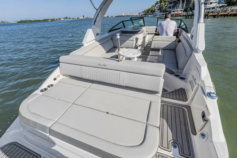 Slide: The Image of Sea Ray 270 SDX-OB 2022 - 4396914
