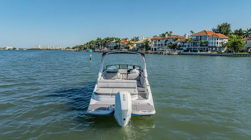 Slide: The Image of Sea Ray 270 SDX-OB 2022 - 4396918