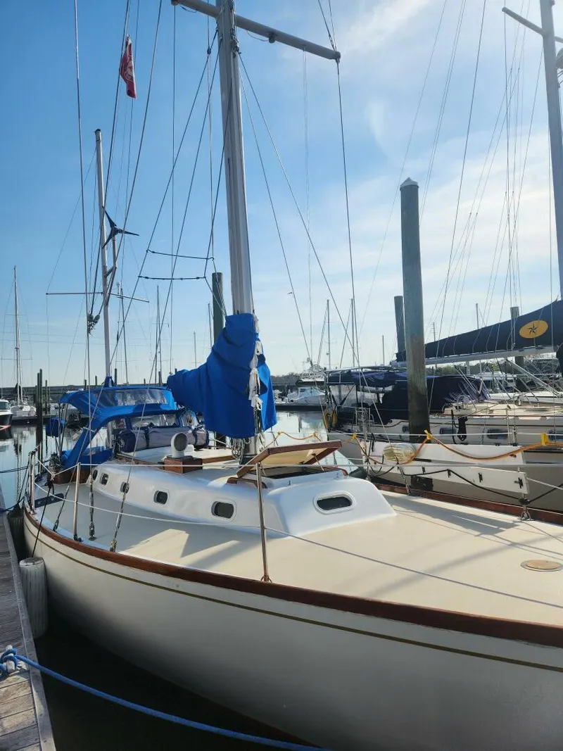 Slide: The Image of Hinckley Yachts Bermuda 40 1961 - 5151866