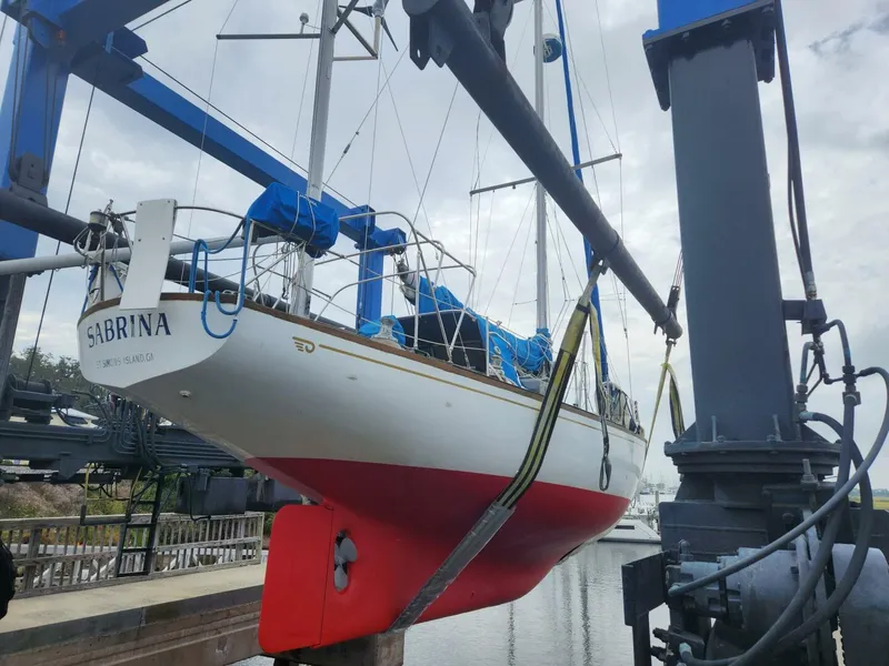 Slide: The Image of Hinckley Yachts Bermuda 40 1961 - 4415680