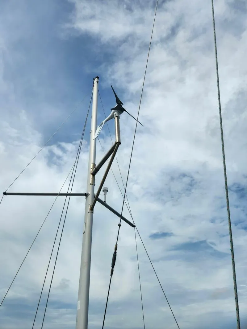 Slide: The Image of Hinckley Yachts Bermuda 40 1961 - 4415688