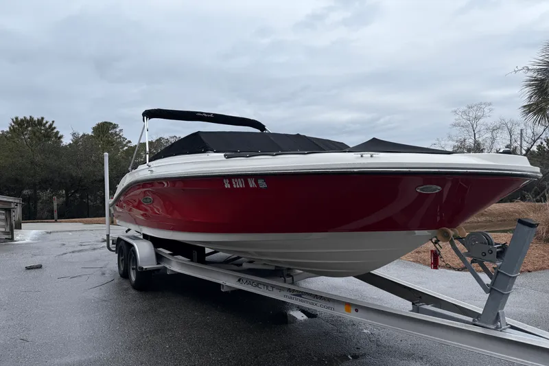Slide: The Image of Sea Ray 230 SPX 2018 - 3