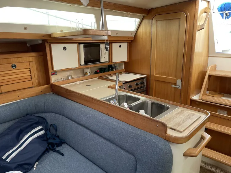 Slide: The Image of Catalina 34 1999 - 4458875