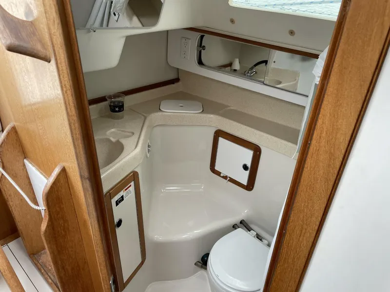 Slide: The Image of Catalina 34 1999 - 4458876