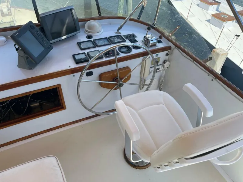 Slide: The Image of Jarvis Newman 46 1979 - 4473375