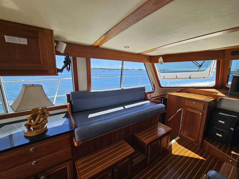 Slide: The Image of Maine Cat Power Cat 47 2012 - 4408608