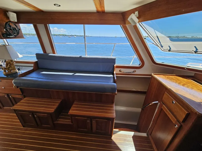 Slide: The Image of Maine Cat Power Cat 47 2012 - 4408611