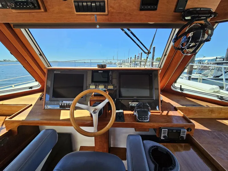 Slide: The Image of Maine Cat Power Cat 47 2012 - 4408618