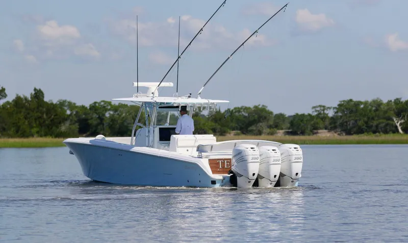 Slide: The Image of 41 Bahama Teasin' II 2019- Profile 2019 Bahama 41 Teasin' II  - 4407113