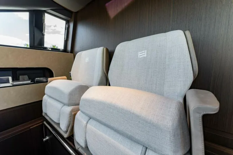 Slide: The Image of Ferretti Yachts 860 2023 - 4407770