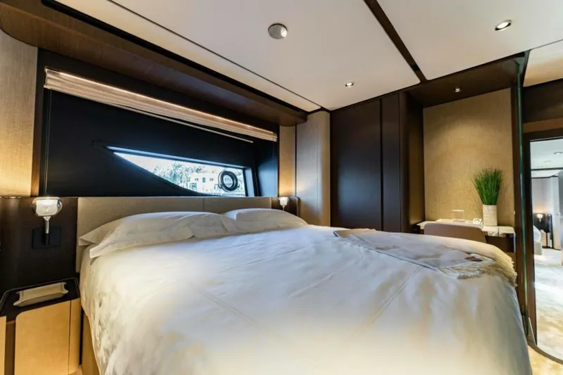 Slide: The Image of Ferretti Yachts 860 2023 - 4407794