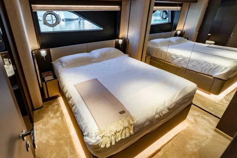 Slide: The Image of Ferretti Yachts 860 2023 - 4407808