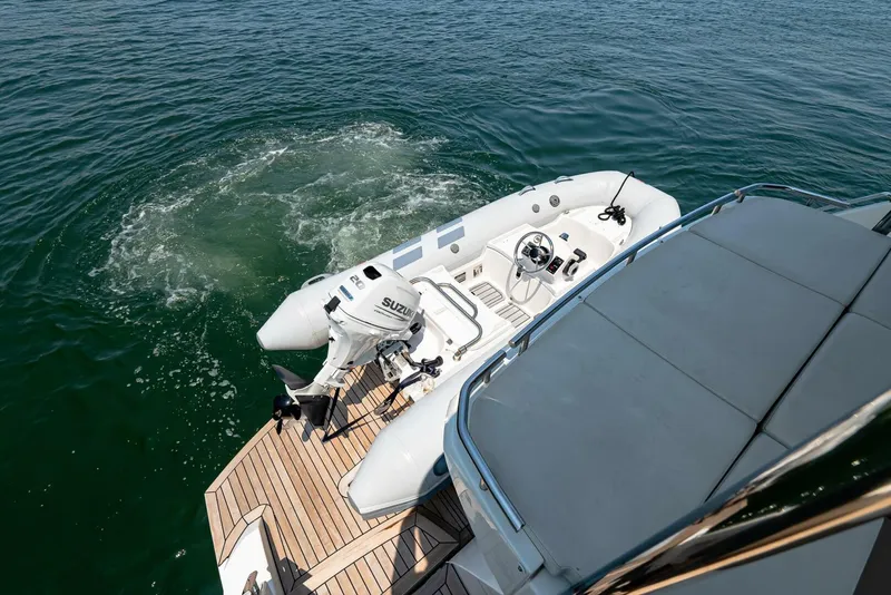 Slide: The Image of Absolute 50 Fly 2017 - 4479837