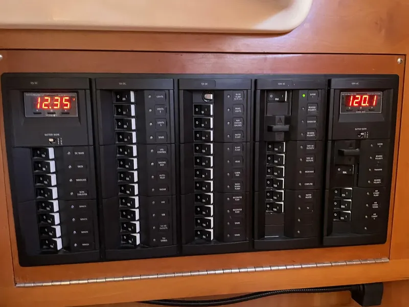 Slide: The Image of Tartan 4300 2009 - 4438280