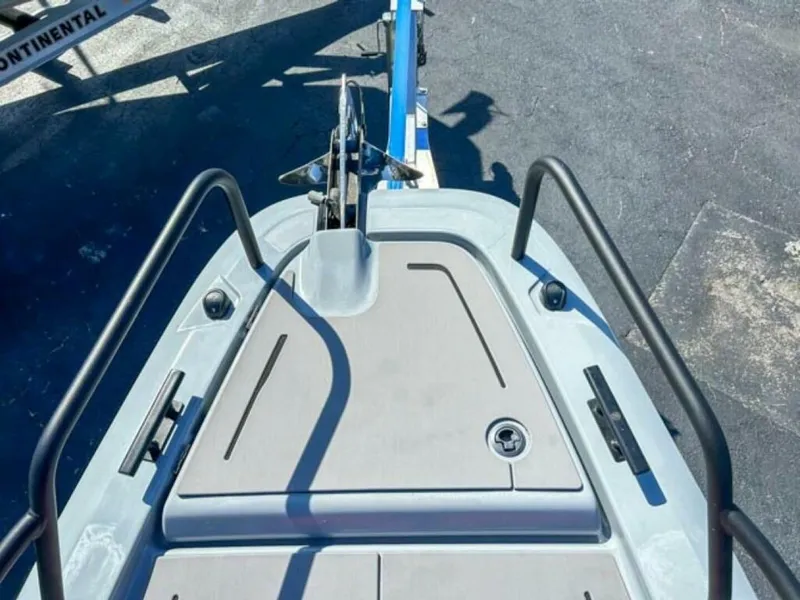 Slide: The Image of Brabus SHADOW 300 CT 2023 - 4413349