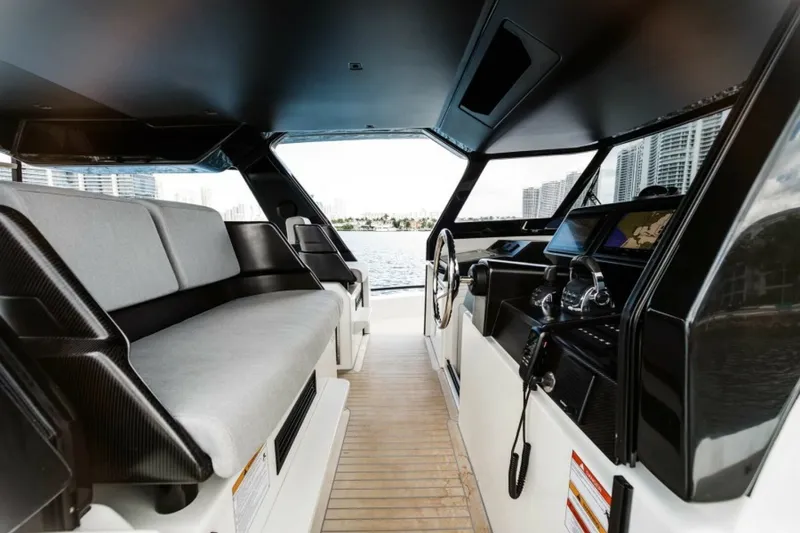 Slide: The Image of Bluegame BG62 2019 - 4413367