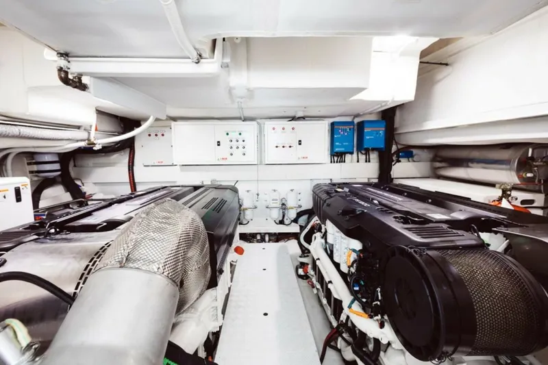 Slide: The Image of Bluegame BG62 2019 - 4413379