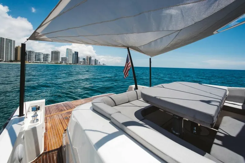 Slide: The Image of Bluegame BG62 2019 - 4413362