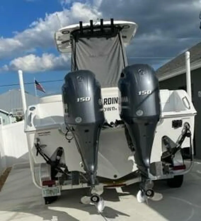 Slide: The Image of Sea Hunt Ultra 265 SE 2023 - 4594629