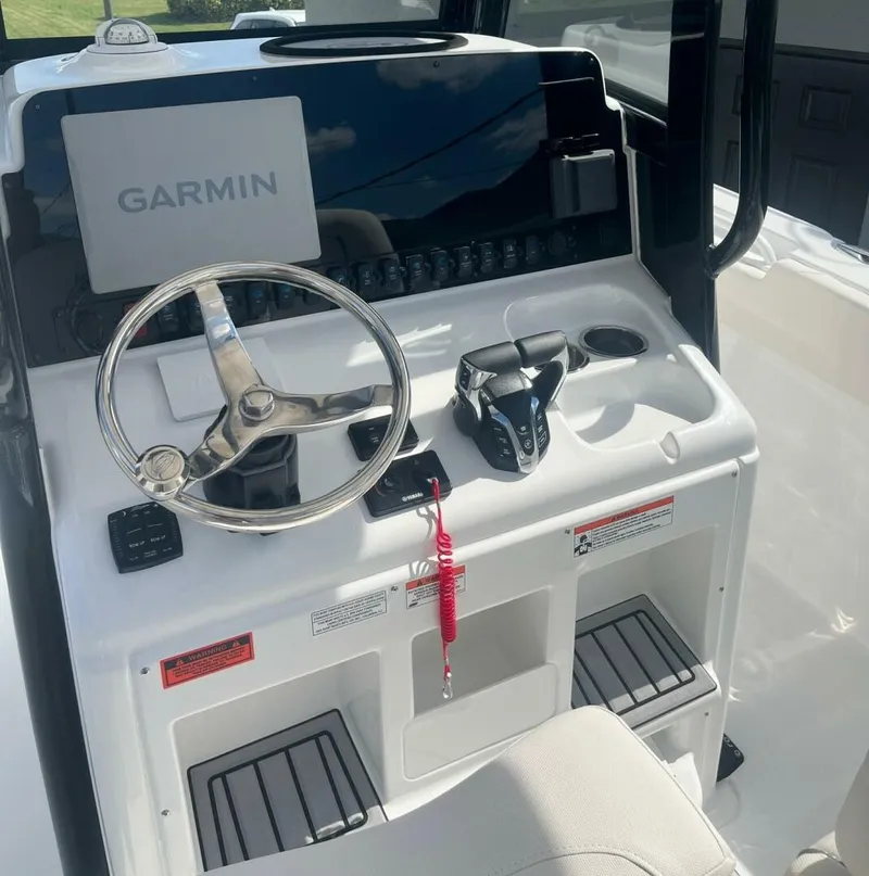 Slide: The Image of Sea Hunt Ultra 265 SE 2023 - 4594594