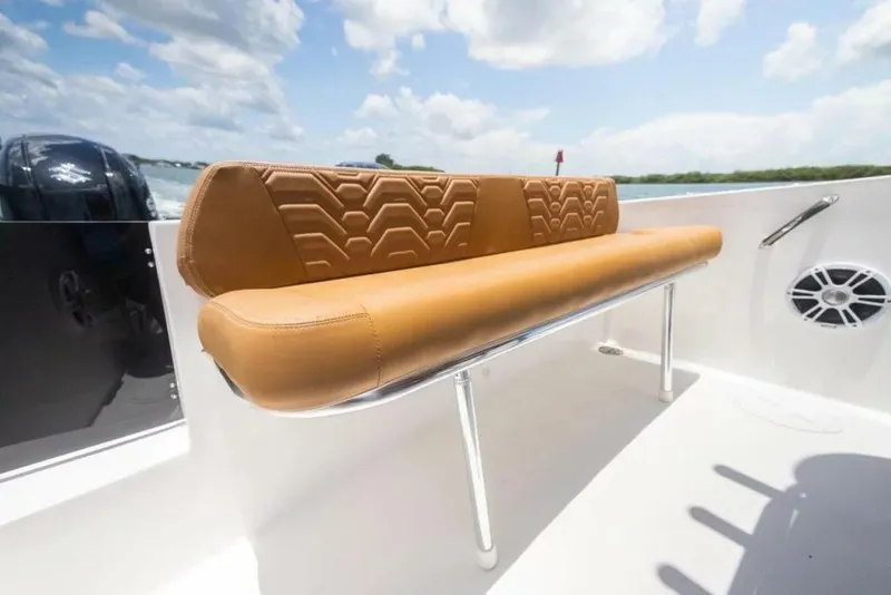 Slide: The Image of Stock Helm Seat 2 - 4415245