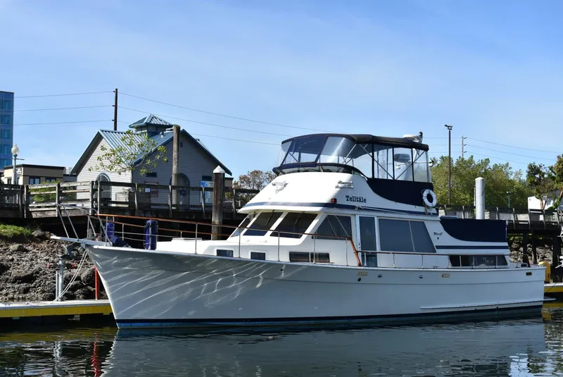 Slide: The Image of Tollycraft Cockpit Motor Yacht 1981 - 4418651
