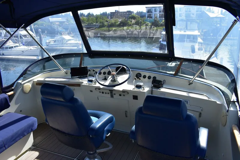 Slide: The Image of Tollycraft Cockpit Motor Yacht 1981 - 4418653