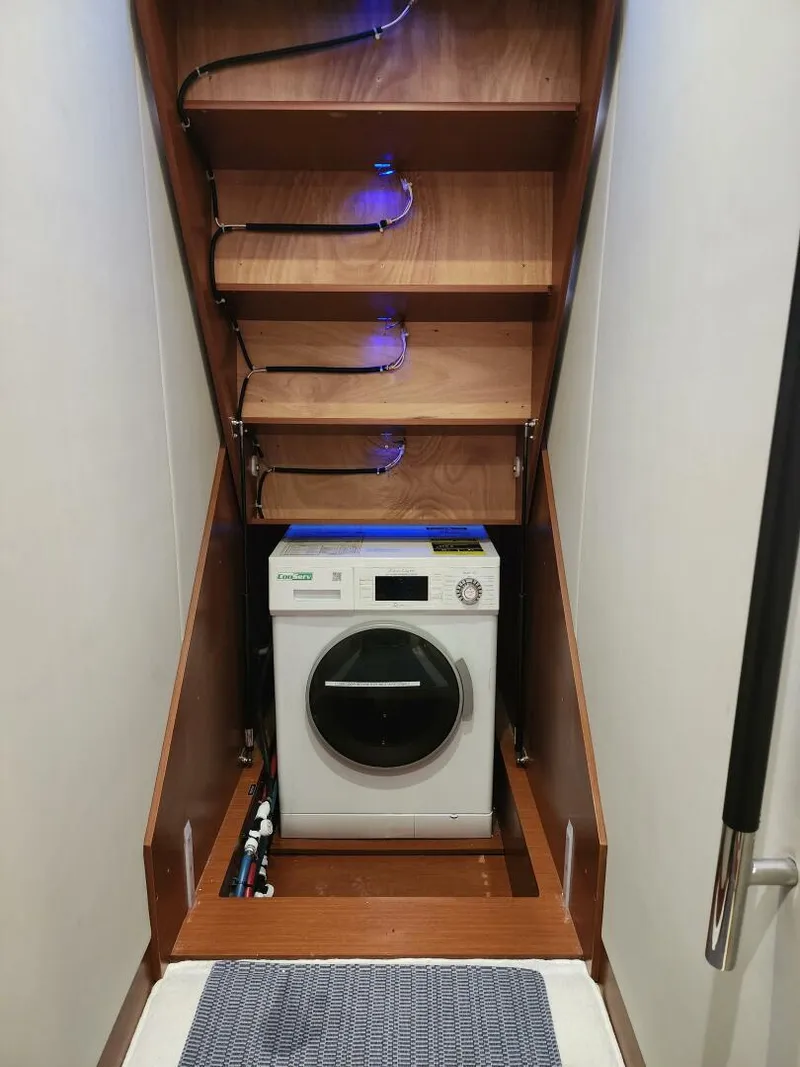 Slide: The Image of Prestige 550 2014 - 4417053