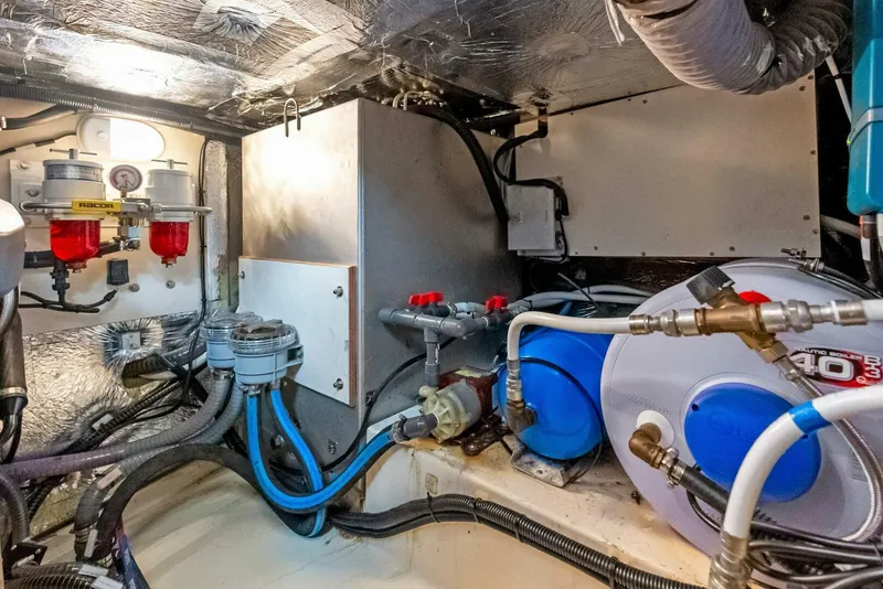 Slide: The Image of Moody 45 DS 2021 - 4523421