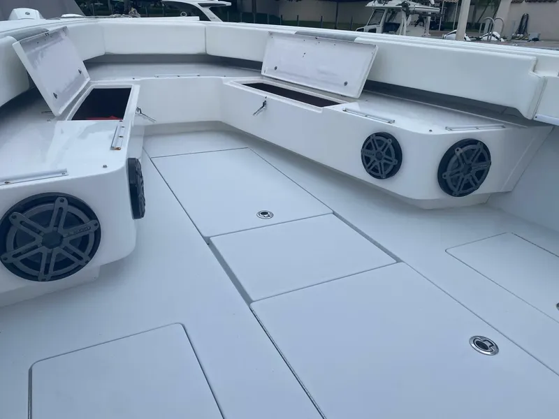 Slide: The Image of Contender Boats Inc 39st 2017 - 4421641