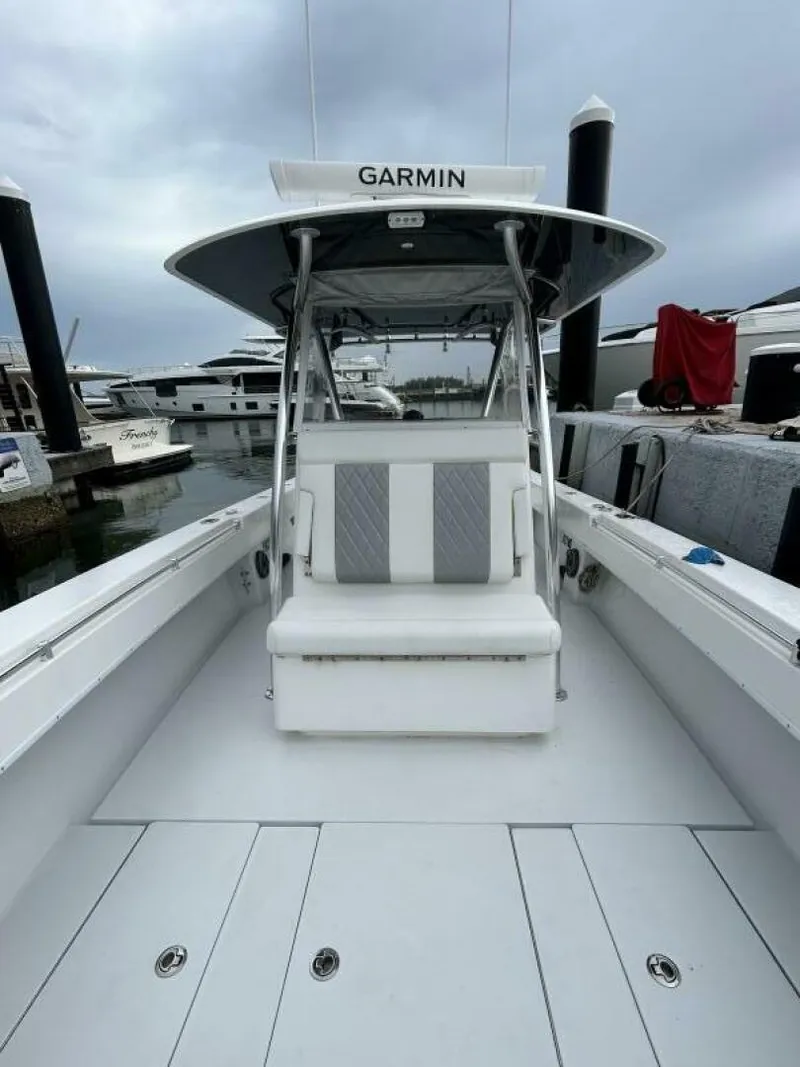 Slide: The Image of Contender Boats Inc 39st 2017 - 4421681